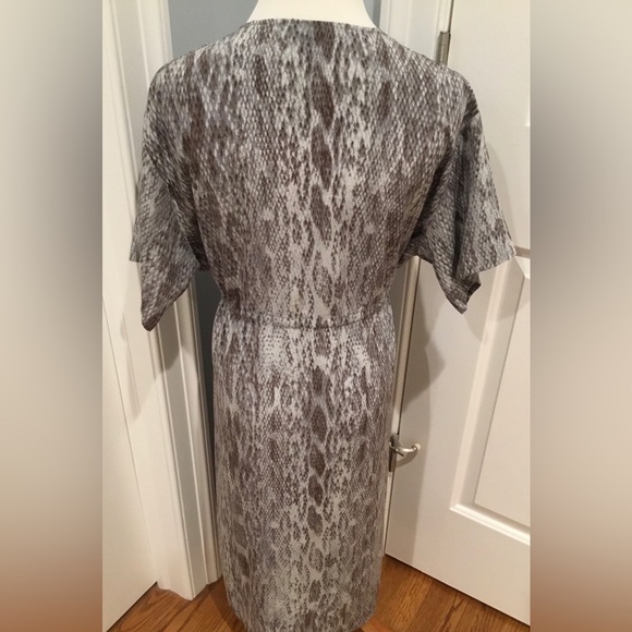 SILK SNAKESKIN ACROBAT DRESS. NWT! SZ XS - Picture 2 of 8